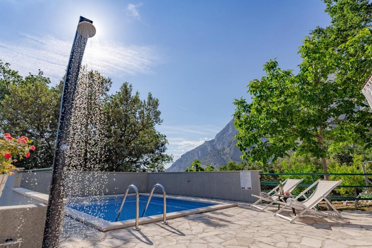 BastStone House Nikolina With Heated Pool别墅 外观 照片