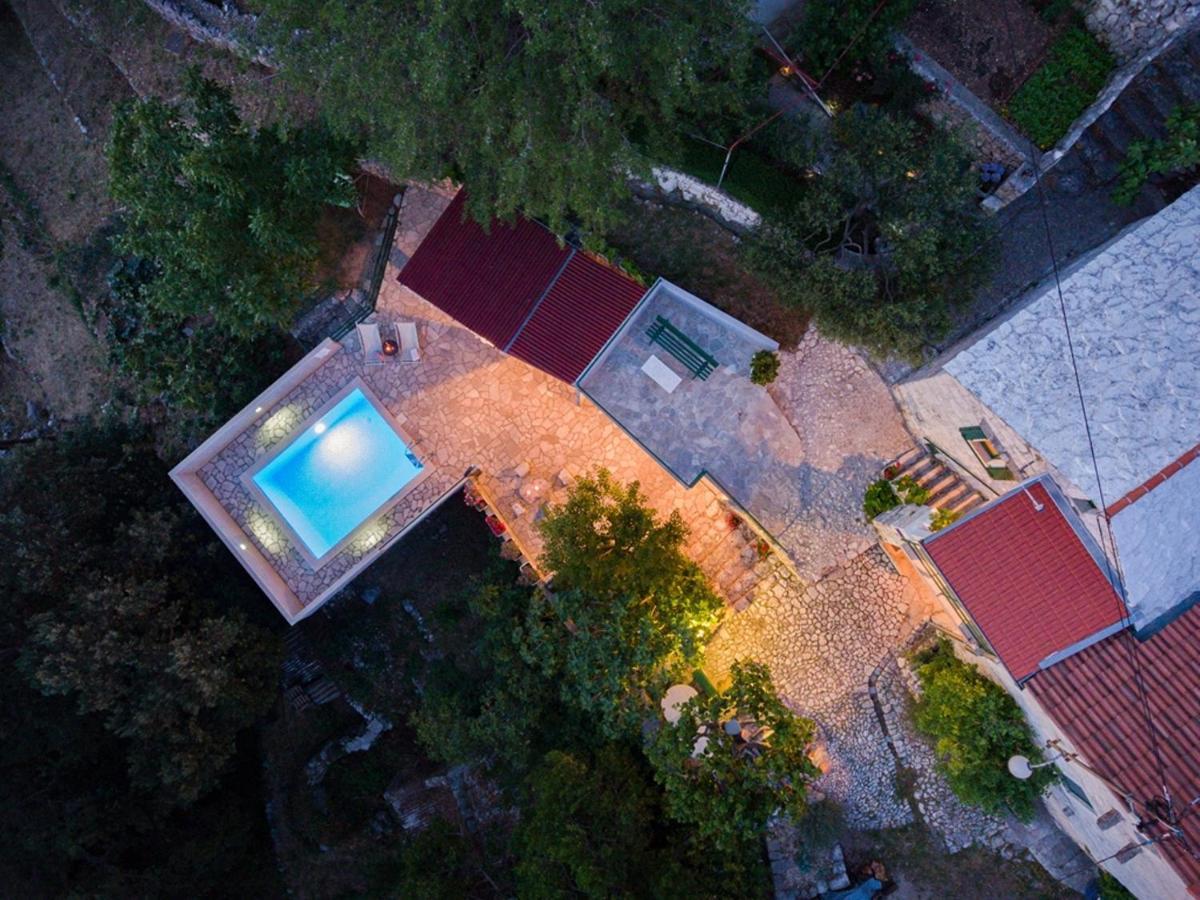 BastStone House Nikolina With Heated Pool别墅 外观 照片