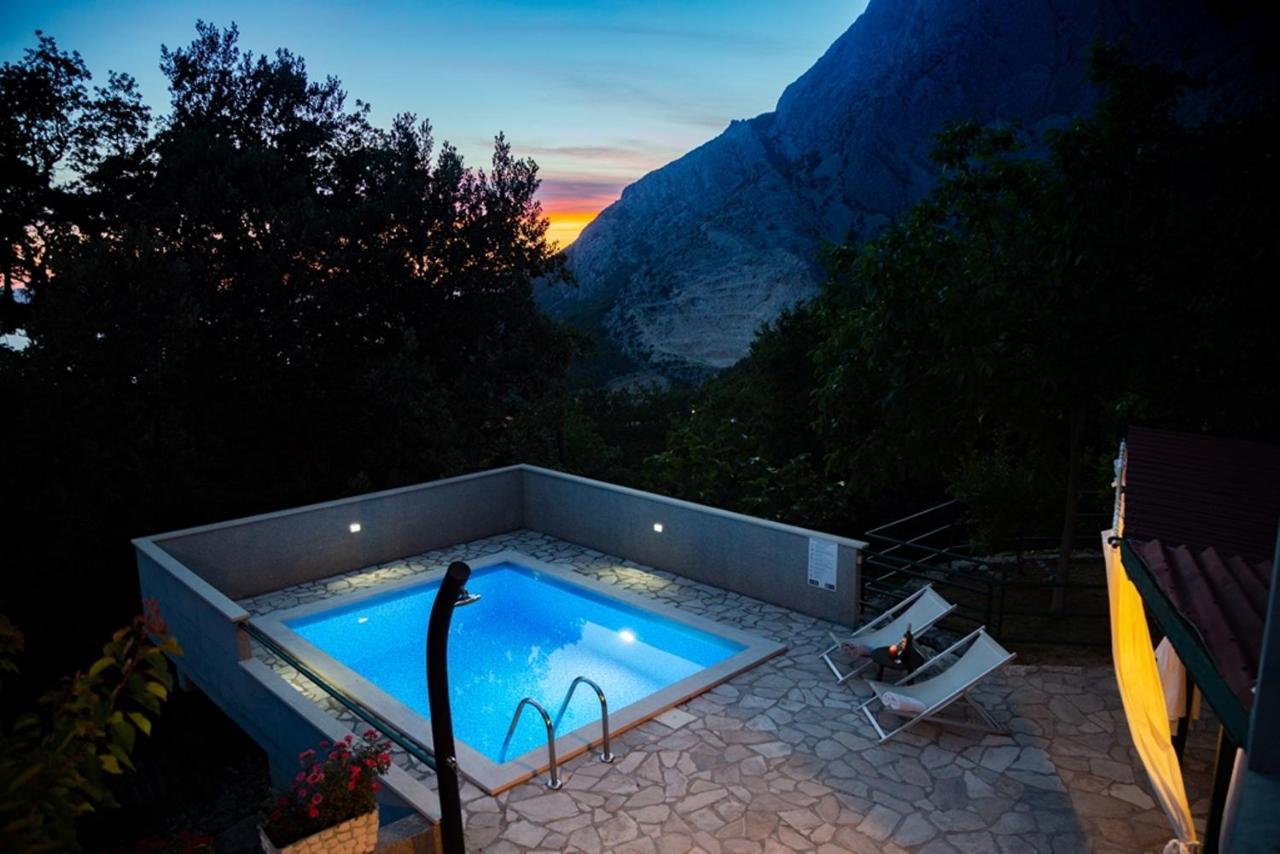 BastStone House Nikolina With Heated Pool别墅 外观 照片